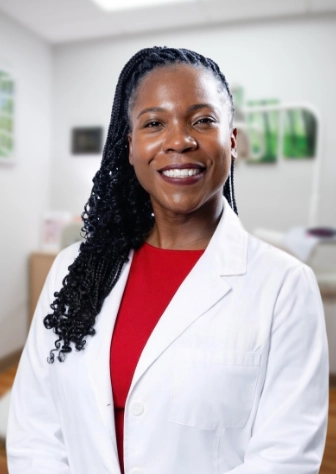 Doctor Camesia Matthews, dentist near Shrewsbury